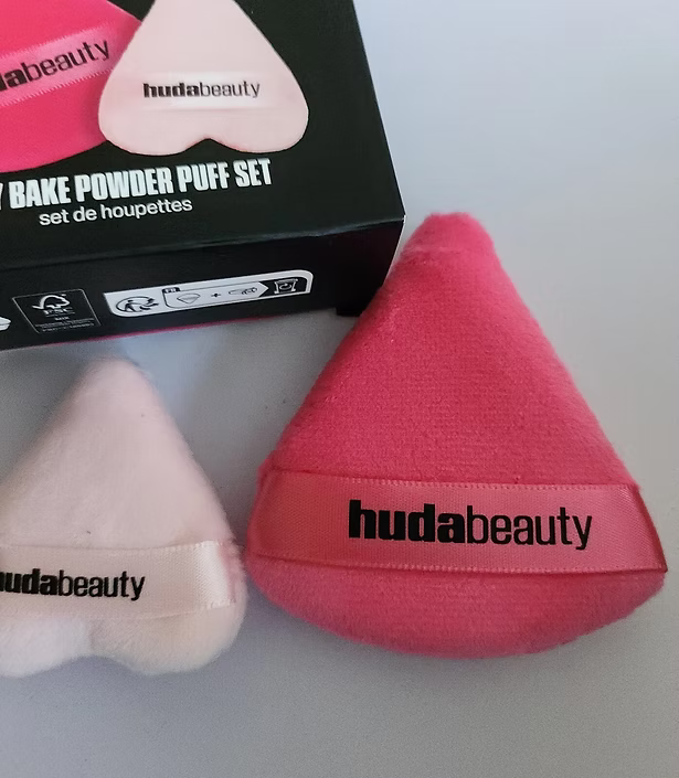 Huda Beauty - Easy Bake Powder Puff Set - Beauty Station by Rafia