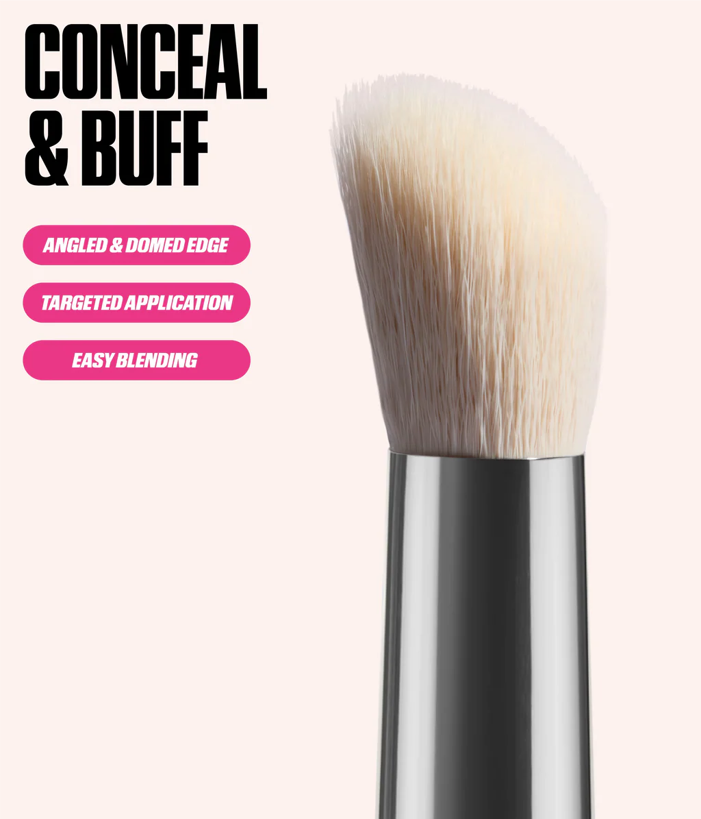 Huda Beauty - Undereye Buff Brush - Beauty Station by Rafia