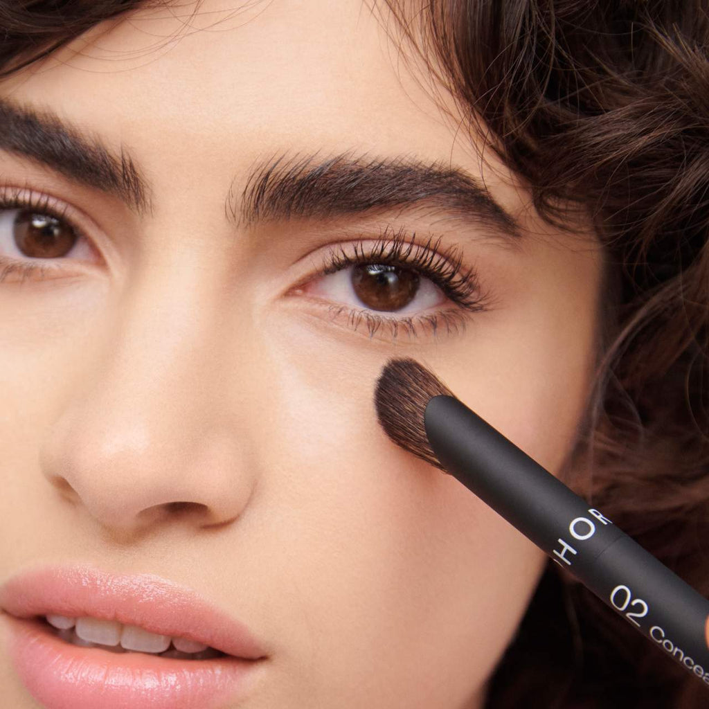 SEPHORA - 02 Concealer Essential Brush - Beauty Station by Rafia